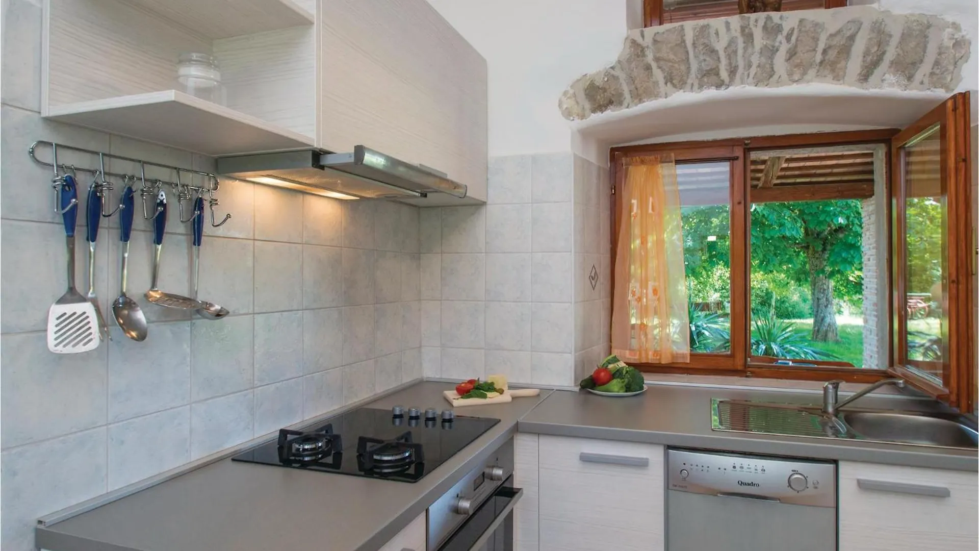 Nice Home In Gondolici With House Sea View Vikendica Labin (Istria)